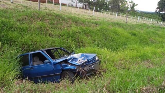 Siniestro vial en Campo Ramón dejó dos heridos.