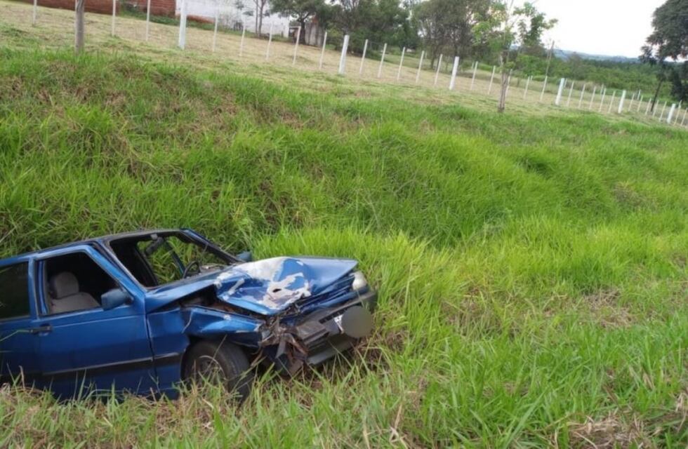 Siniestro vial en Campo Ramón dejó dos heridos