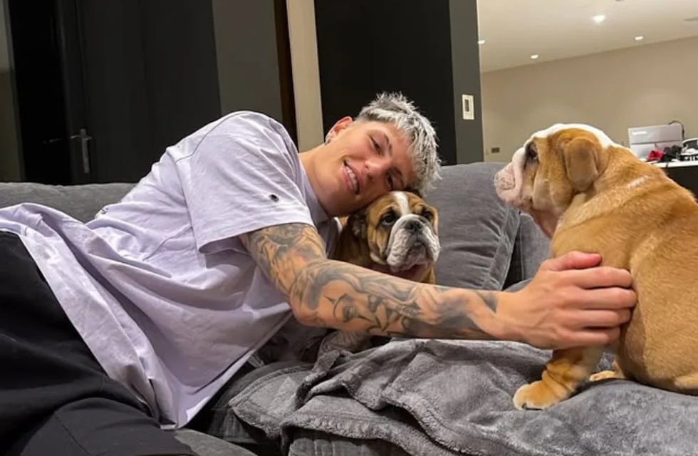 La increíble recompensa de Alejandro Garnacho a la mujer que encontró a sus perros perdidos