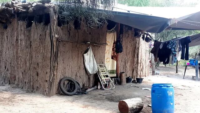 Tras consumir agua contaminada, murió una nena wichí y su hermana menor está internada.