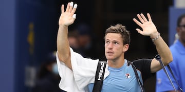 El Peque Schwartzman cayó en el debut de la Copa Davis