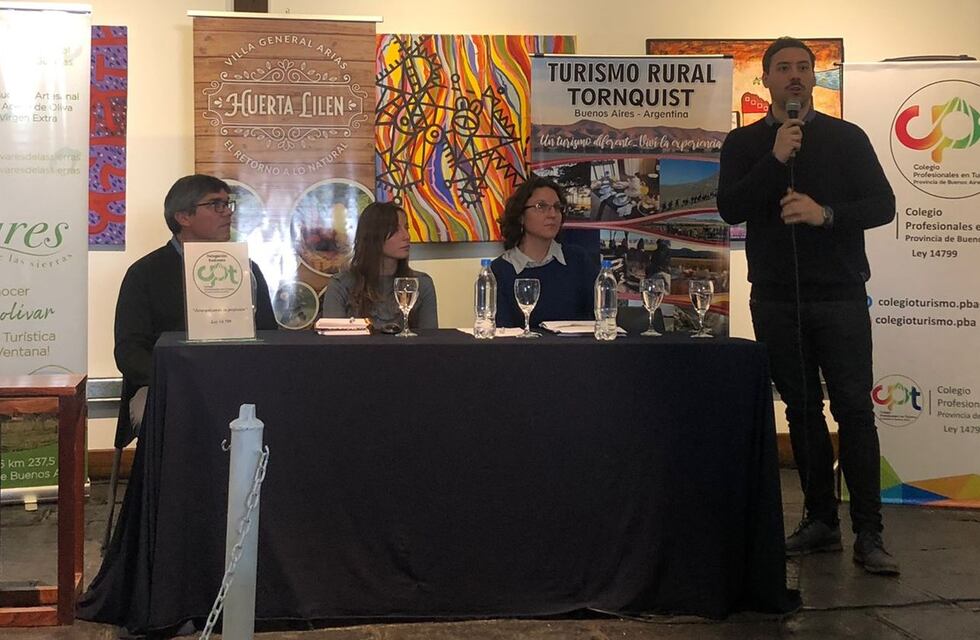 Turismo: Coronel Rosales tuvo representación en las jornadas de profesionales en Sierra de la Ventana