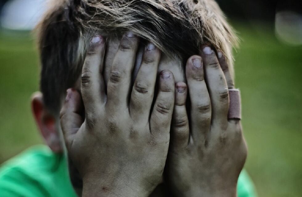 Se elevó a juicio la causa de la mujer acusada de abusar al hijo de su pareja en Pehuen Co