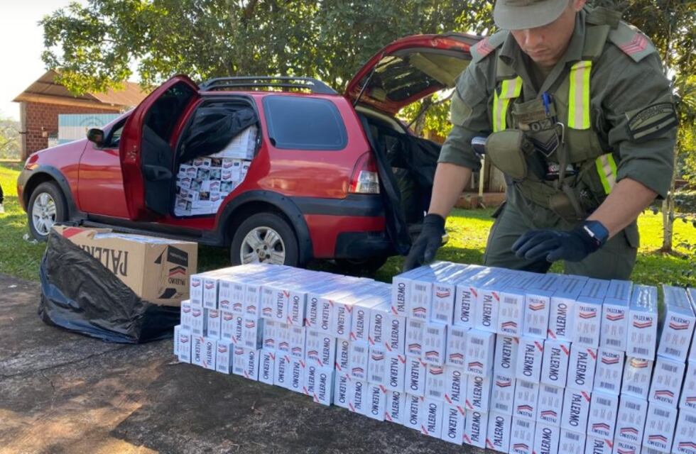 Incautan 12.500 atados de cigarrillos de origen extranjero en operativo vial en Puerto Iguazú