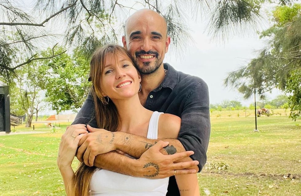 Abel Pintos y Mora Calabrese revelaron el nombre de su bebé: ¿nena o nene?