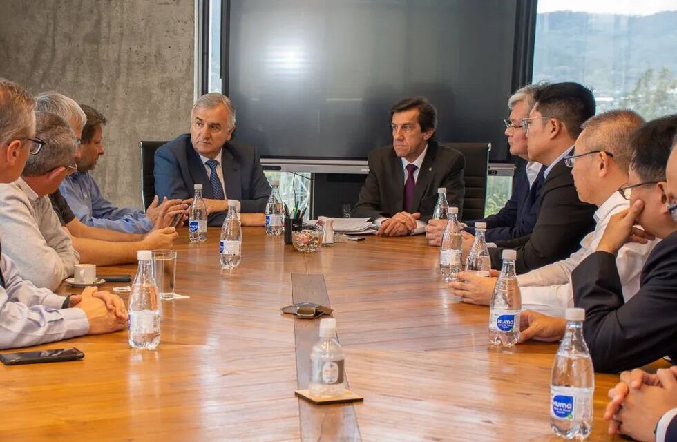 Empresarios chinos están en Jujuy para definir la ampliación de Cauchari