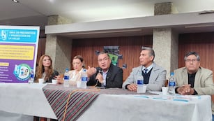 Directivos del Instituto de Seguros de Jujuy y funcionarios del municipio palpaleño presentaron el ciclo 2025 de los   Talleres Socieducativos Preventivos del ISJ.