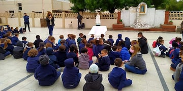 El Colegio Nuestra Señora de Fátima en Pérez se unió a la consagración del Papa
