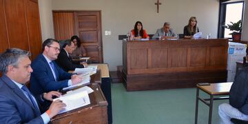 El Tribunal que condenó a violador de Palpalá estuvo integrado por el juez Mario Ramón Puig -presidente de trámite-, y las juezas María Margarita Nallar y Ana Carolina Pérez Rojas.