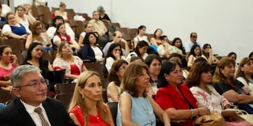 Acto en la UNT.