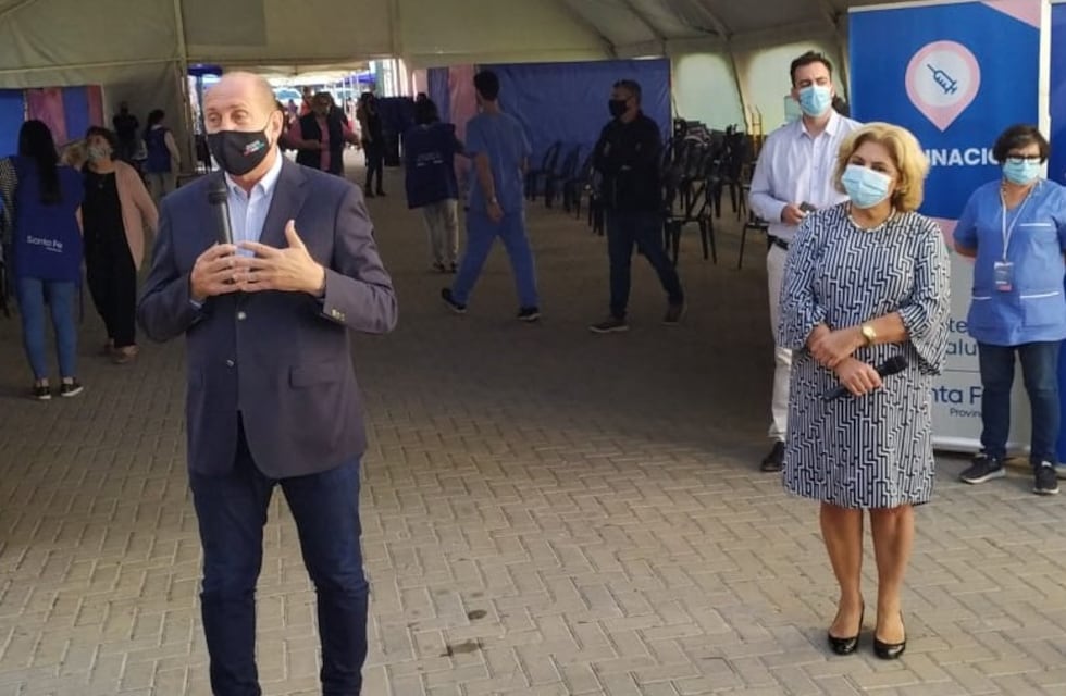 Estiman que Santa Fe tendrá más vacunas contra el coronavirus a fines de abril