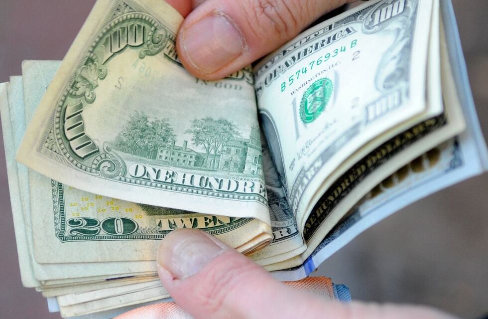 El dólar blue en Rosario al fin encontró un techo