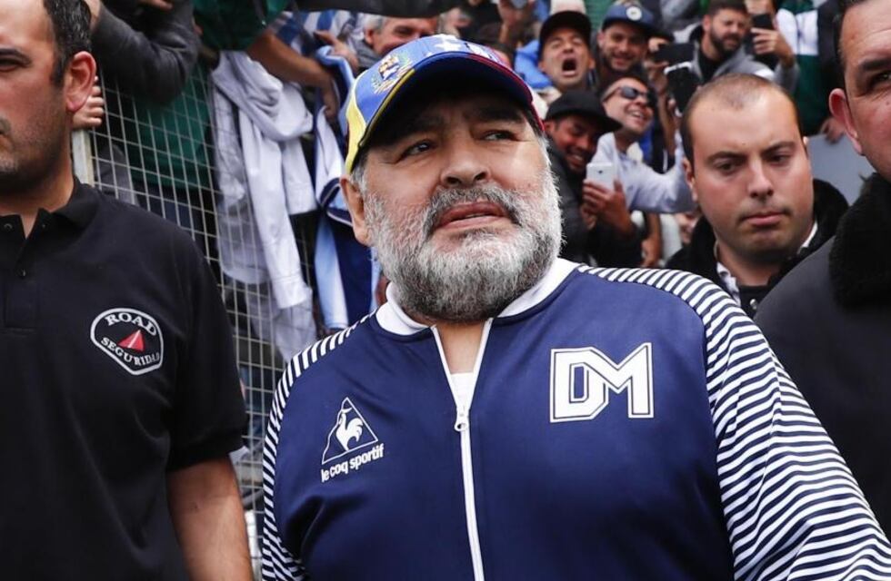 Detuvieron a un hombre que habría robado un reloj de Diego Maradona