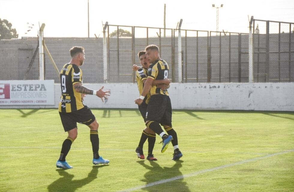 Huracán Las Heras cayó de visitante ante Deportivo Madryn
