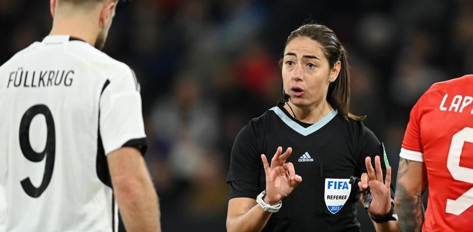 Arbitraje femenino. Imagen ilustrativa. Gentileza.