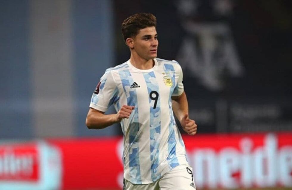 El futbolista de Calchín Julián Álvarez nuevamente citado a la Selección Argentina