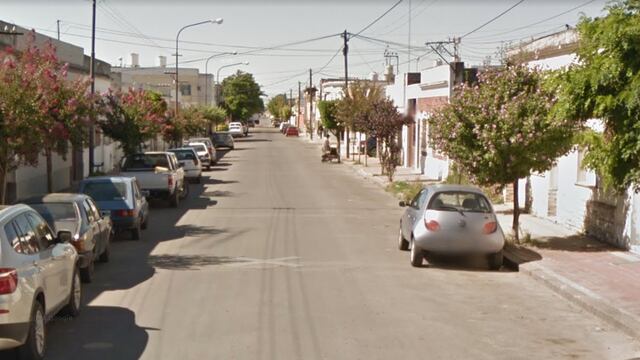 Apuñalaron a un médico en su casa