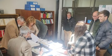 Esta mañana se llevó a cabo la apertura de sobres de la Licitación Pública para la compra de cinco automóviles 0 Kilómetros que serán utilizados en la Patrulla Urbana