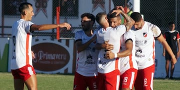 Deportivo Maipú sigue invicto en la Primera Nacional.