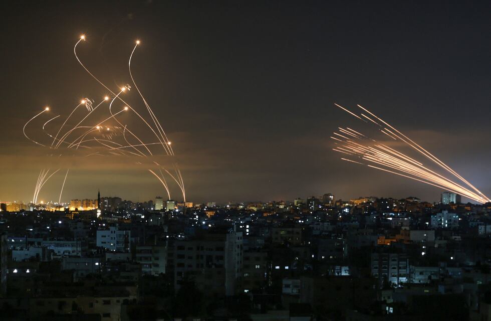Israel atacó más de un centenar de objetivos en Gaza, en la noche más intensa de bombardeos