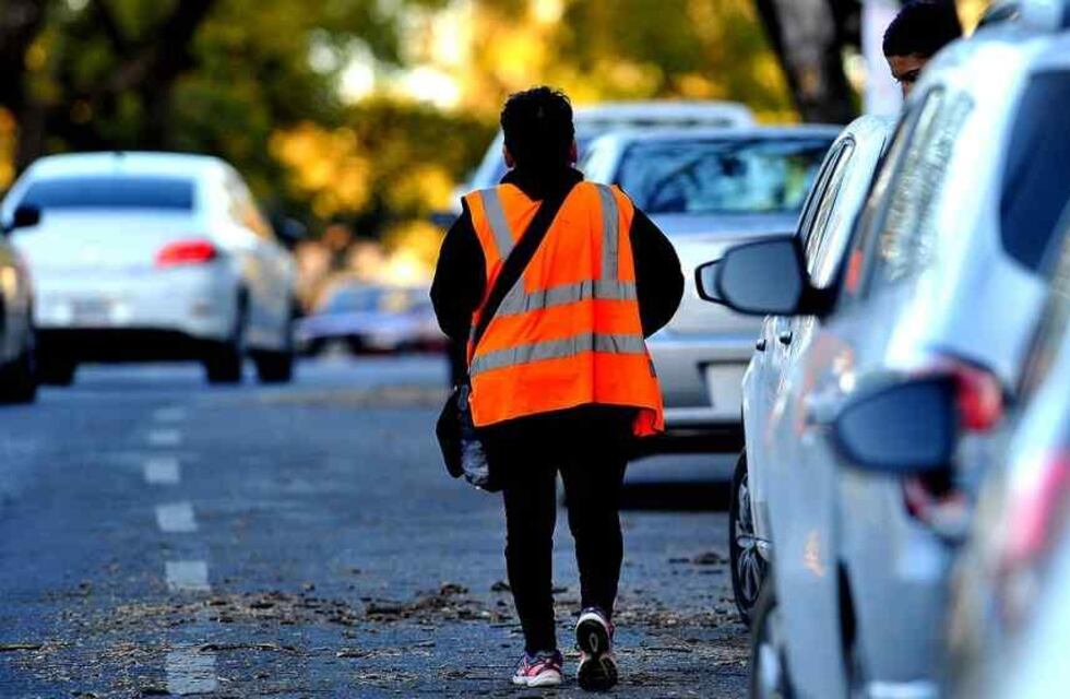 Boca-River en Córdoba: habrá controles a “naranjitas” y vendedores ambulantes