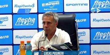Lucas Pusineri, entrenador de Atlético Tucumán.