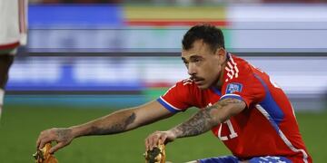 Matías Catalán, titular en Chile, jugó apenas 12 minutos. Una lesión que preocupa en Talleres (Prensa: selección de Chile)