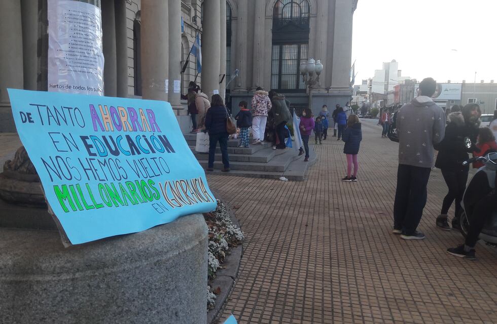 “Quiero ir al colegio”: el emotivo pedido de una niña de Tandil para regresar a las escuelas