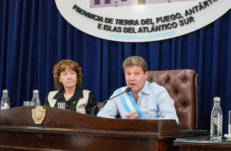 Melella: “A pesar de todo esto, en un contexto muy difícil priorizamos el bienestar de los fueguinos”.