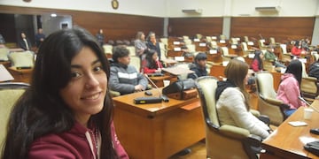 Los alumnos del Colegio "Teodoro Sánchez de Bustamante" conocieron el recinto donde se celebra las sesiones de la Legislatura de Jujuy.
