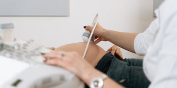 Madres de Formosa denuncian a una clínica privada por estafarlas con ecografías falsas. (Imagen ilustrativa).