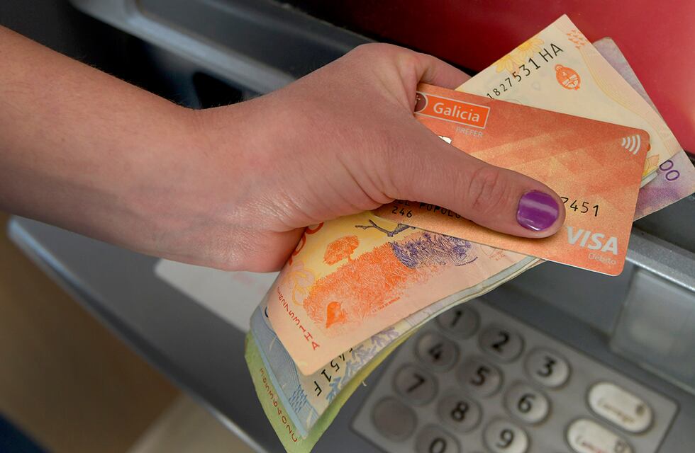 Confirman el bono de $55.000 a jubilados y pensionados: requisitos y cuándo se cobra