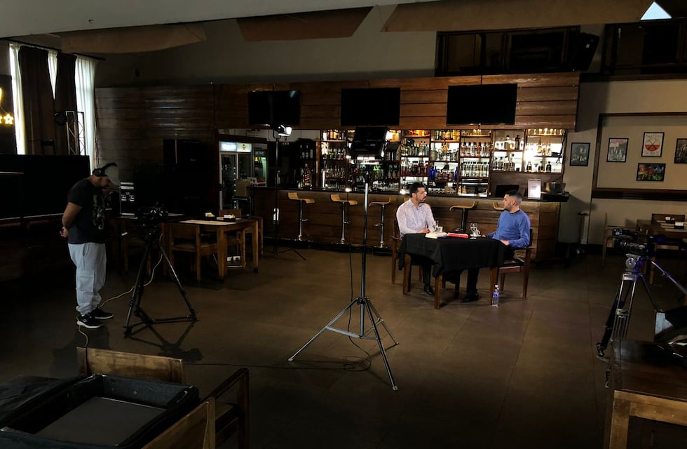 Llega “Hablar de democracia, hablar de dictadura”