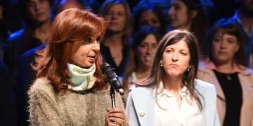 Cristina Kirchner y Fernanda Vallejos.