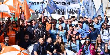 Reclamo en contra de la Ley de Reforma Laboral del SEOM
