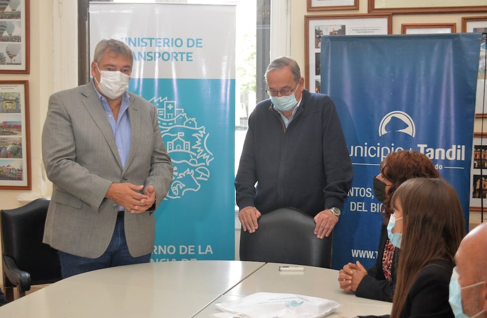 El ministro de Transporte bonaerense llegó a Tandil tras los rumores por el aumento del boleto