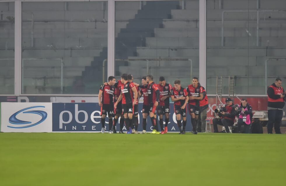 Newell’s le ganó a Talleres con un gol en el inicio y festejó en Córdoba