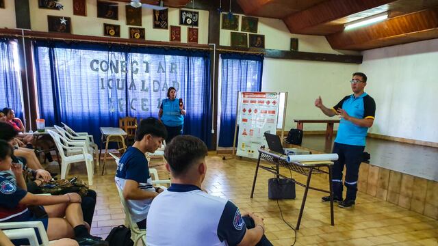 Brindan talleres de educación vial a niños y adolescentes de Eldorado