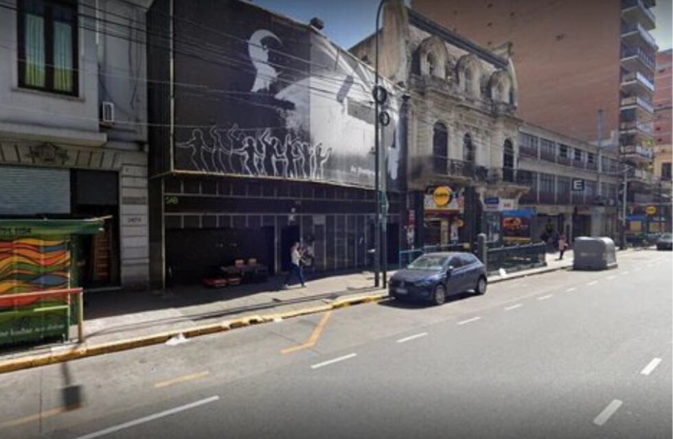 Pánico en una bailanta de Once: hay al menos tres personas con heridas de bala