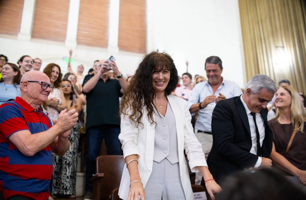 Laura Tarabella fue elegida rectora de la UNL para el período 2026–2030