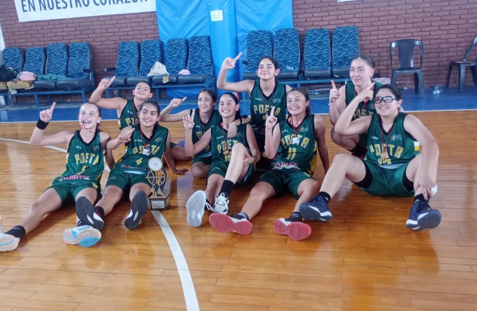Morena Bazzi ganó el Mundialito de Básquet Esquerra con el equipo de la Asociación Cordobesa U14