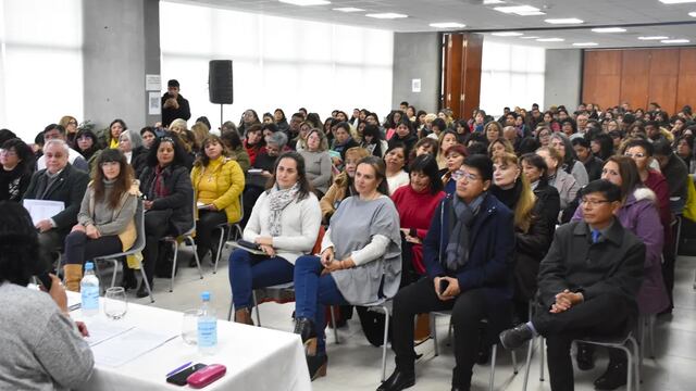 Se cumplió este lunes un encuentro de capacitación para un centenar de facilitadores territoriales del Plan Provincial de Alfabetización.