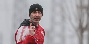 El exfutbolista de 45 años llegó a Santa Fe a mediados de abril.