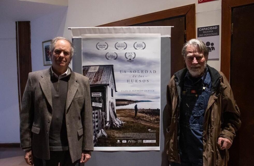 Se presentó el film “La soledad de los huesos”