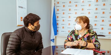 Gobierno firmó el contrato de obra para la refuncionalización del techo del Centro Polivalente de Arte