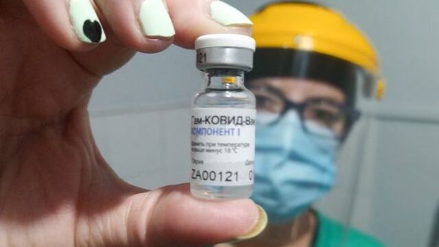 Los profesionales de la salud ya pueden vacunarse contra el Covid-19