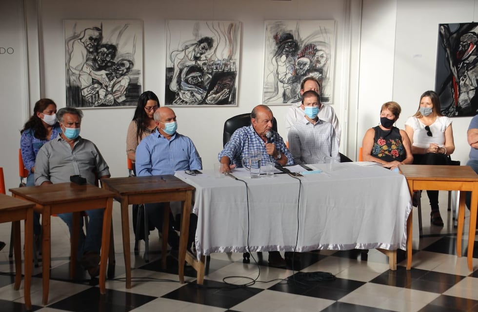Primera reunión de gabinete ampliado encabezado por el Intendente Carlos Sánchez.
