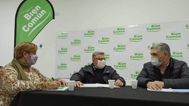 Presentaron iniciativa para reconvertir los planes sociales