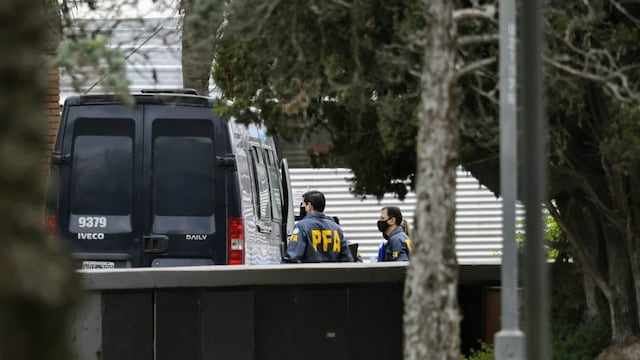 La Justicia rosarina ordenó la reconstrucción del relato de testigos e imputados en la causa sobre la muerte de Carlos "Bocacha" Orellano en el boliche Ming River House de La Fluvial. (@mauroyasprizza)