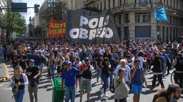 La marcha a Plaza de Mayo. Foto Federico Lopez Claro